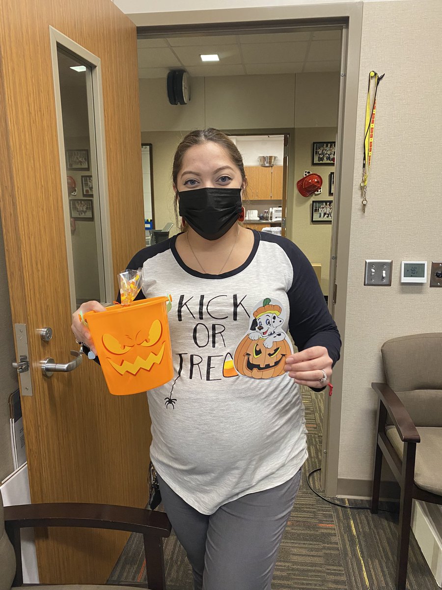 Happy Friday! Thank you, <a href="/ASE_Dalmatians/">Sullivan Elementary</a> 🎃🕸🕷