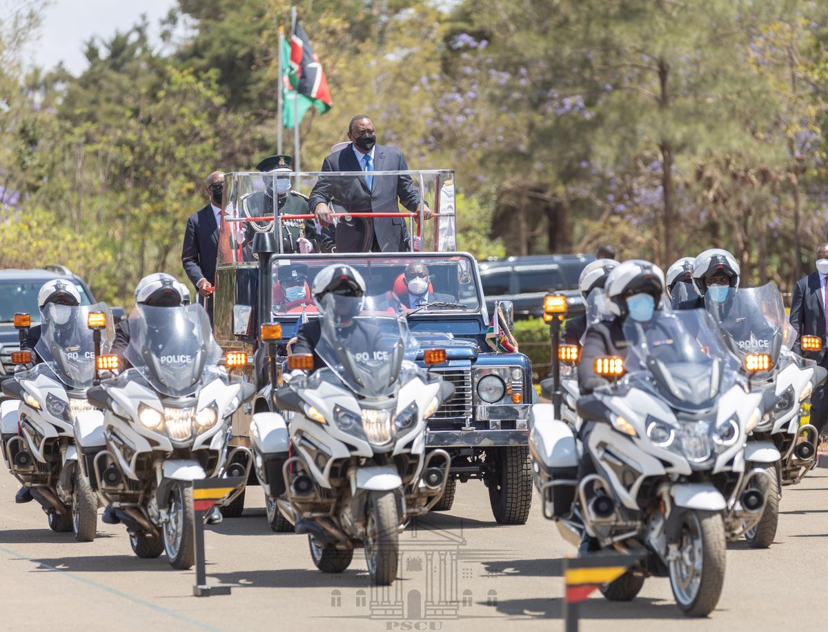 StateHouseKenya's tweet photo. 1/4 President Uhuru Kenyatta has commended the Kenya Prisons Service for initiating several projects that support the achievement of the Government's #Big4Agenda especially the food security and manufacturing pillars. @PrisonsKe https://t.co/pZsQdPwSIF