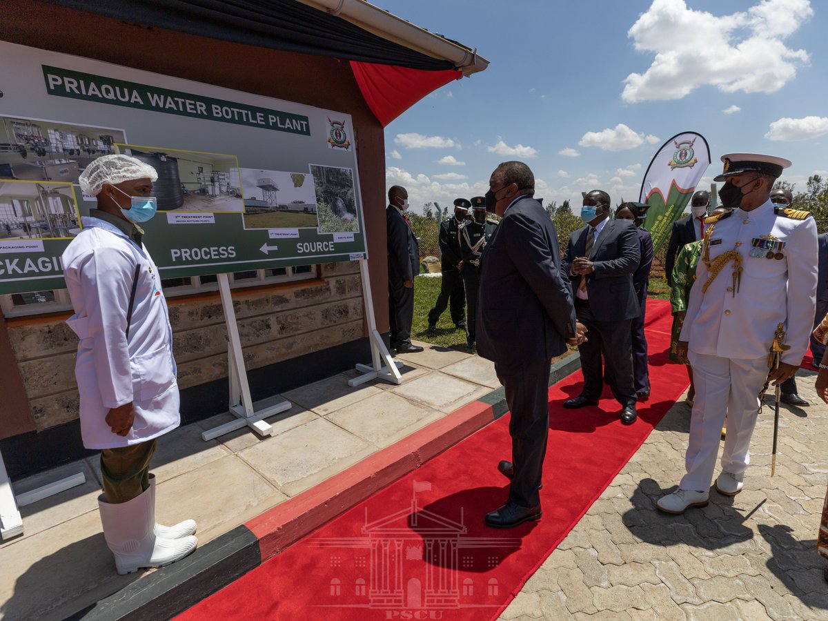 StateHouseKenya's tweet photo. 1/4 President Uhuru Kenyatta has commended the Kenya Prisons Service for initiating several projects that support the achievement of the Government's #Big4Agenda especially the food security and manufacturing pillars. @PrisonsKe https://t.co/pZsQdPwSIF
