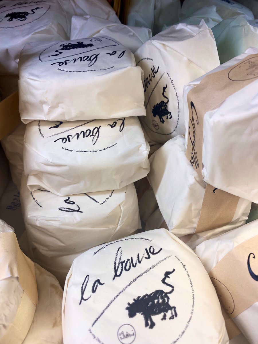 Tomorrow we will be hosting a cheese tasting at our Wimbledon store from 11am-4pm. There will be an exquisite selection of Apres Soleil,  Schlossberger, Mature Emmental and La Bouse. Please come join us!