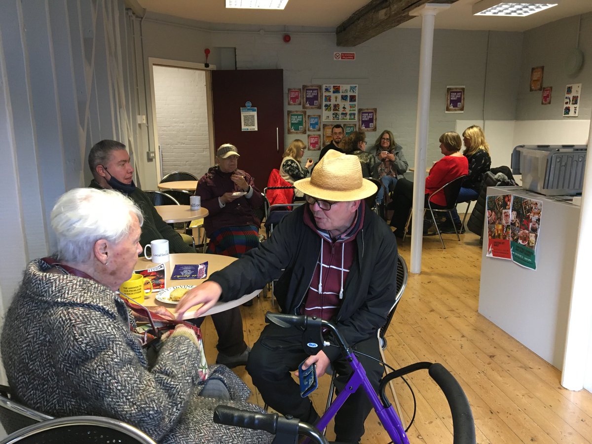 LocalSoc's tweet photo. Bringing people together @southernmalting in Ware Herts this morning. Connections for friendship & mutual support so precious right now. #heartsinging @MeetUpMondays @WareTownCouncil @EastHerts @HertsACS @EastHertsCAB https://t.co/OvAnwydOOv