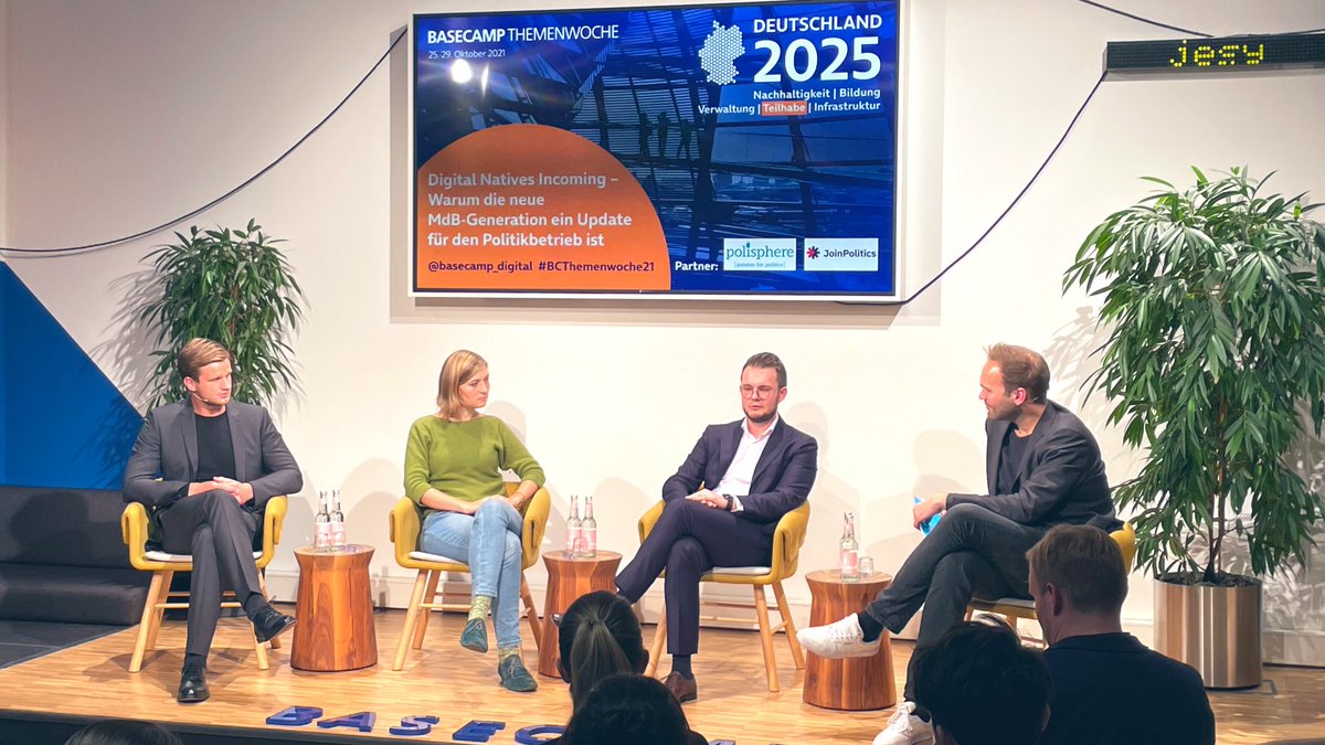 P_Groeschel's tweet photo. „Digital Natives Incoming“ von @polisphere &amp; @joinpolitics_ ist ein Highlight zum Ende der Woche bei der @basecamp_debate Themenwoche. Neu gewählte MdBs erzählen von ihren ersten Tagen im Parlament. https://t.co/kR1317S2lX