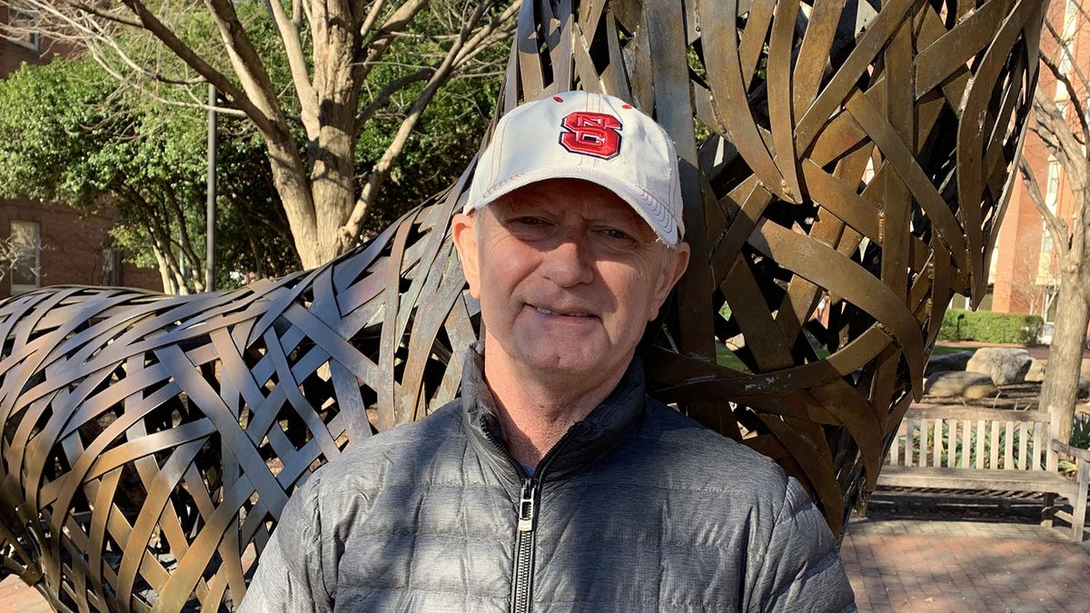 NCPlantBreeding's tweet photo. Congratulations to Carlos Iglesias, our Director of the Plant Breeding Consortium, who has been appointed by the @USDA to the #NAREEE Specialty Crops Advisory Board @CropAndSoil @NCStateHort @NCStatePBCgsa @NCStateCALS

➡️ https://t.co/uRnYYFdhUL https://t.co/fbLuA6GIyv