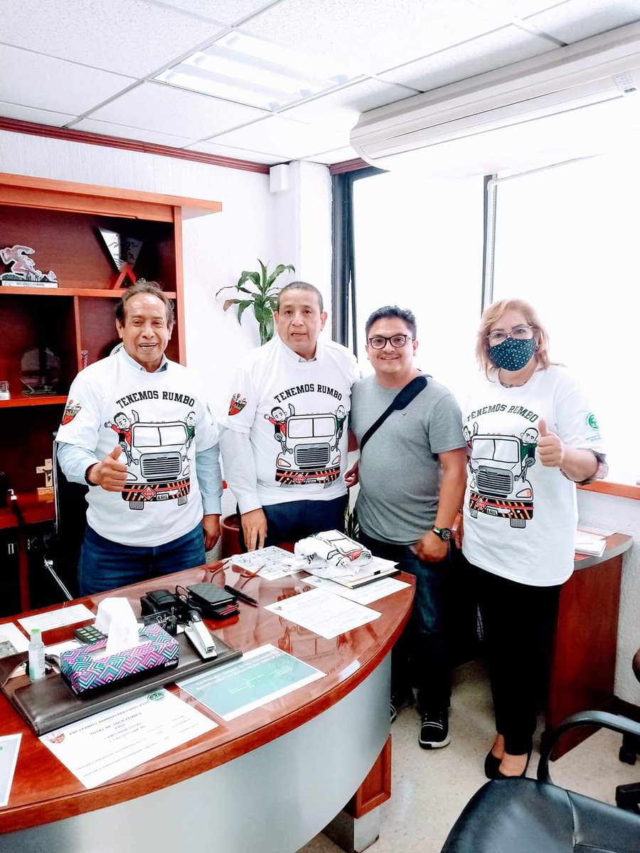 ximello's tweet photo. #teamhsr #familiapetrolera #stprm
🟩⬜🟩⬜🟩⬜🟩⬜ https://t.co/nAuV396NLS