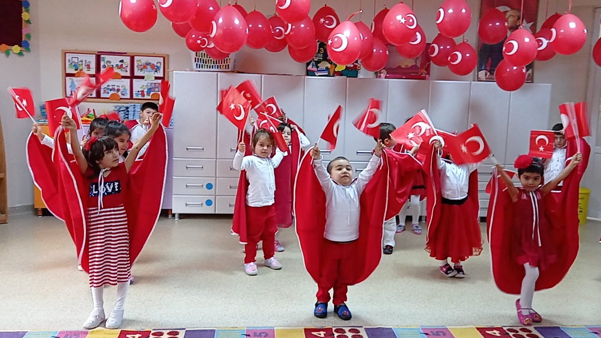 Sabahçı 5 Yaş-AA  Sınıfı 29 Ekim Cumhuriyet Bayramı Etkinlikleri
<a href="/mehmetalikatip1/">Mehmet Ali KATİPOĞLU 🇹🇷</a> <a href="/osmancakir60/">OsmanÇAKIR</a> <a href="/bafrakaymakam/">Bafra Kaymakamlığı</a> <a href="/samsunmem/">Samsun İl Milli Eğitim Müdürlüğü</a> <a href="/bafra_mem/">Bafra İlçe Millî Eğitim Müdürlüğü</a> @YUKSELAYDINTS