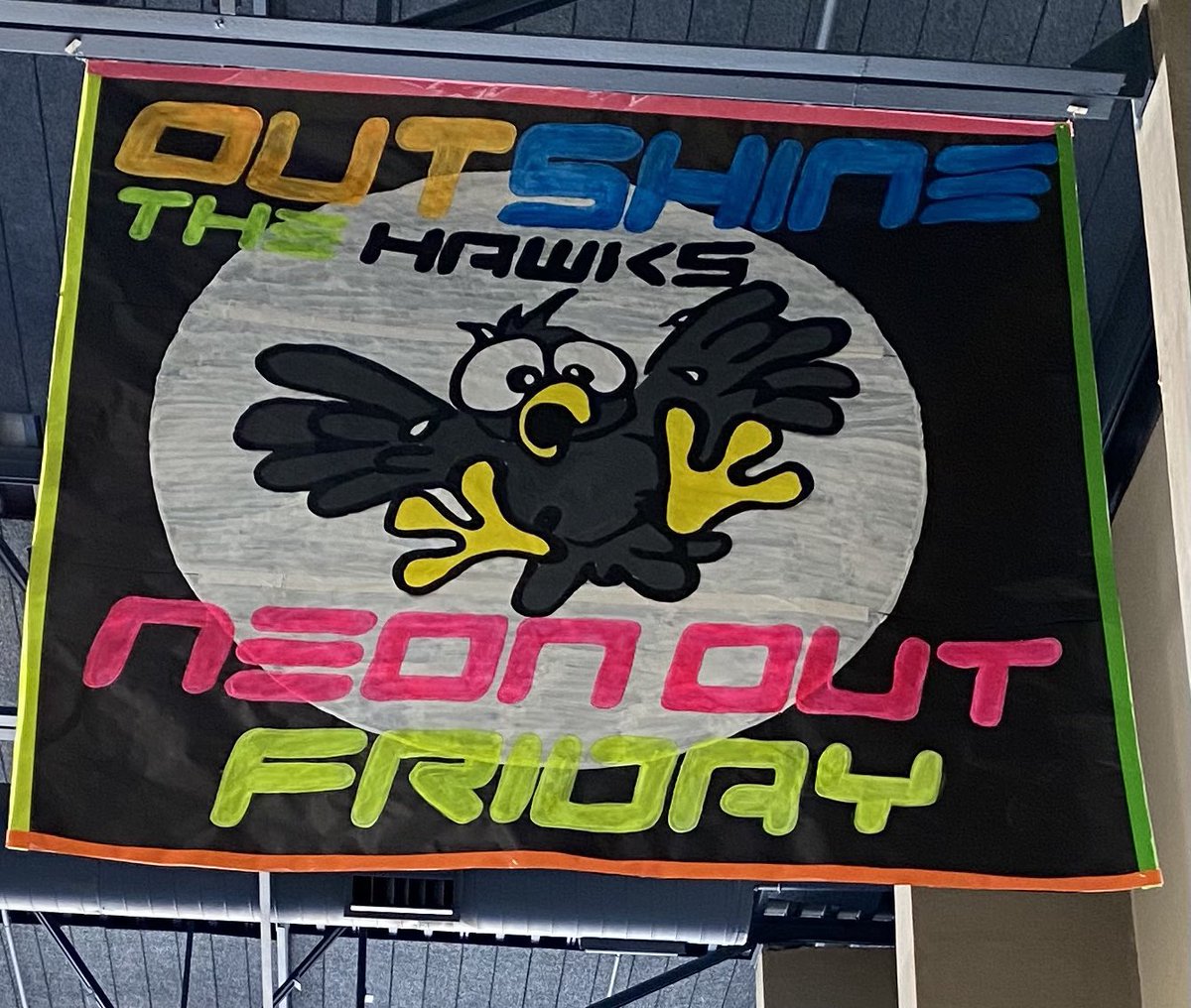CibolaCougars's tweet photo. Game day!!!!!!

Coogs vs. Hawks
7pm @ Community Stadium

It’s a Neon Out!!! https://t.co/l1VrEaHpeq