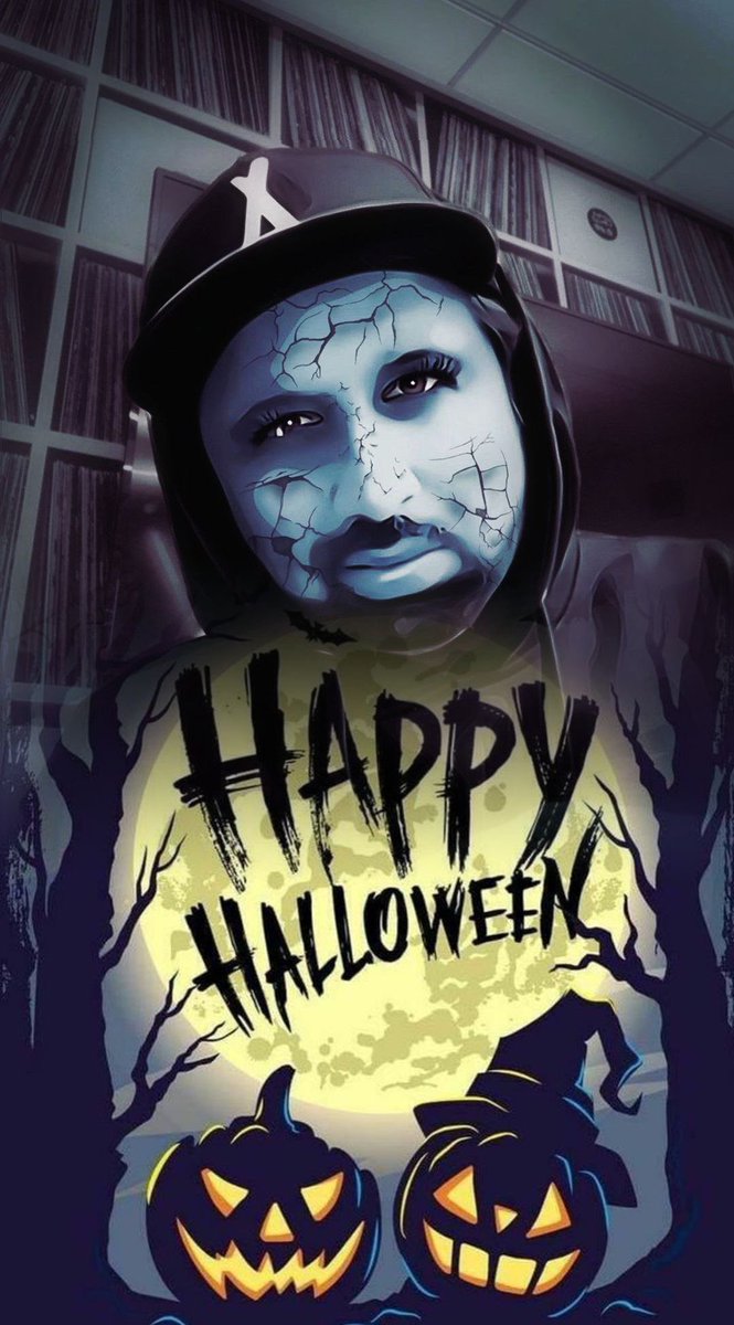 djpupdawg's tweet photo. #Halloween ##BackInTheDayBuffet about to go down with me & @dreenagonzalez @JAMN945 u can listen on your smart device, just say ”Play Jammin ninety four point five on iheartradio” or click here https://t.co/RTes2NpOKD Turn Us up #Boston @Jamn945 #Classics #Throwbacks https://t.co/uDqkHg4wnM