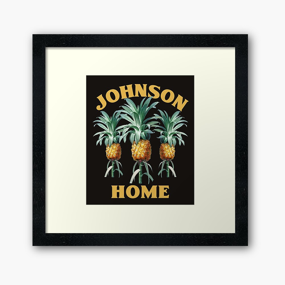 kellywittbooks's tweet image. Our pineapple hospitality design on an art print would look fabulous in almost any retro/vintage kitchen. Just email us with the family name you want and we’ll send you a direct link. rdbl.co/3mk1lTC #pineapple #kitchen #kitchendecorating #kitchendecor #decor