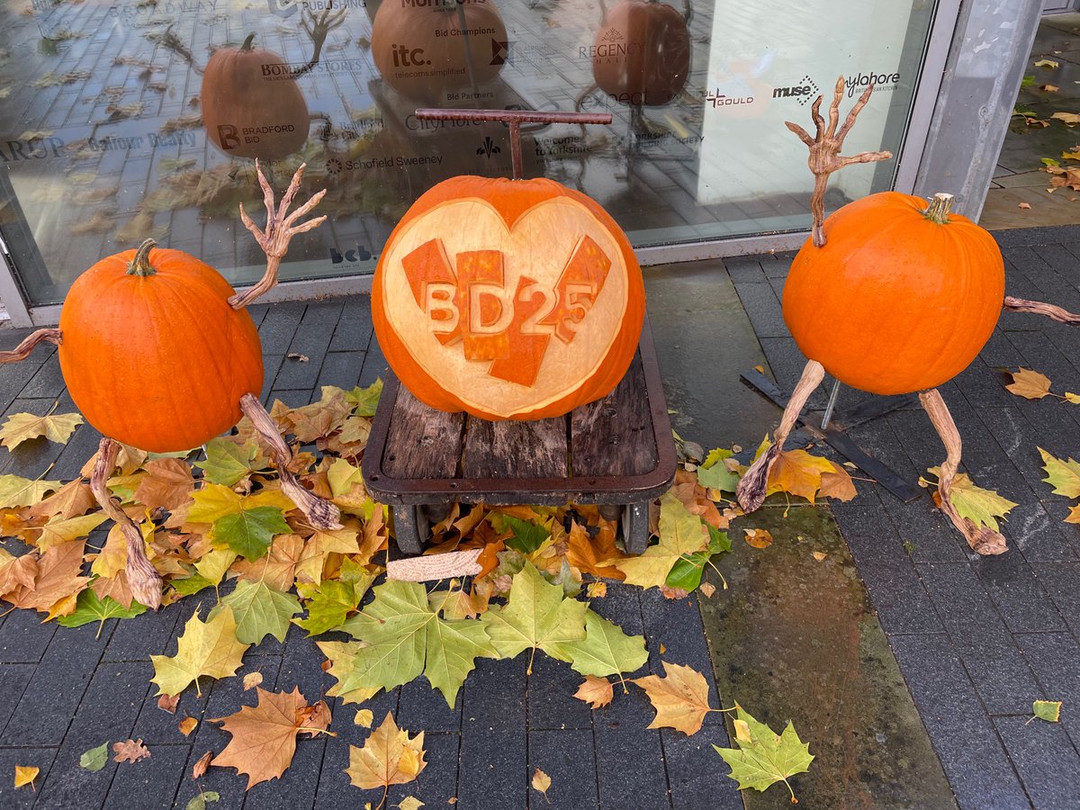 MediaMuseum's tweet photo. Bradford Pumpkin Trail is happening in the city all weekend! Can you find them all? 🎃 https://t.co/nqvZ7poyy4