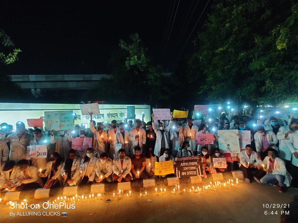 | Day 2 of Interns Strike |
Candle March by AIIMS Students showing support and strengthening the ongoing strike.

<a href="/etv/">@etv</a> @DirectorAtAIIMS <a href="/AIIMSBhopal/">AIIMS-Bhopal Official</a> @rda_aiims_bpl <a href="/DrHarjitBhatti/">Harjit Singh Bhatti</a> <a href="/FordaIndia/">FORDA INDIA</a> <a href="/MoHFW_INDIA/">Ministry of Health</a> <a href="/mansukhmandviya/">Dr Mansukh Mandaviya</a> <a href="/PMOIndia/">PMO India</a> 
#aiimsinternonstrike #nocompententauthority
