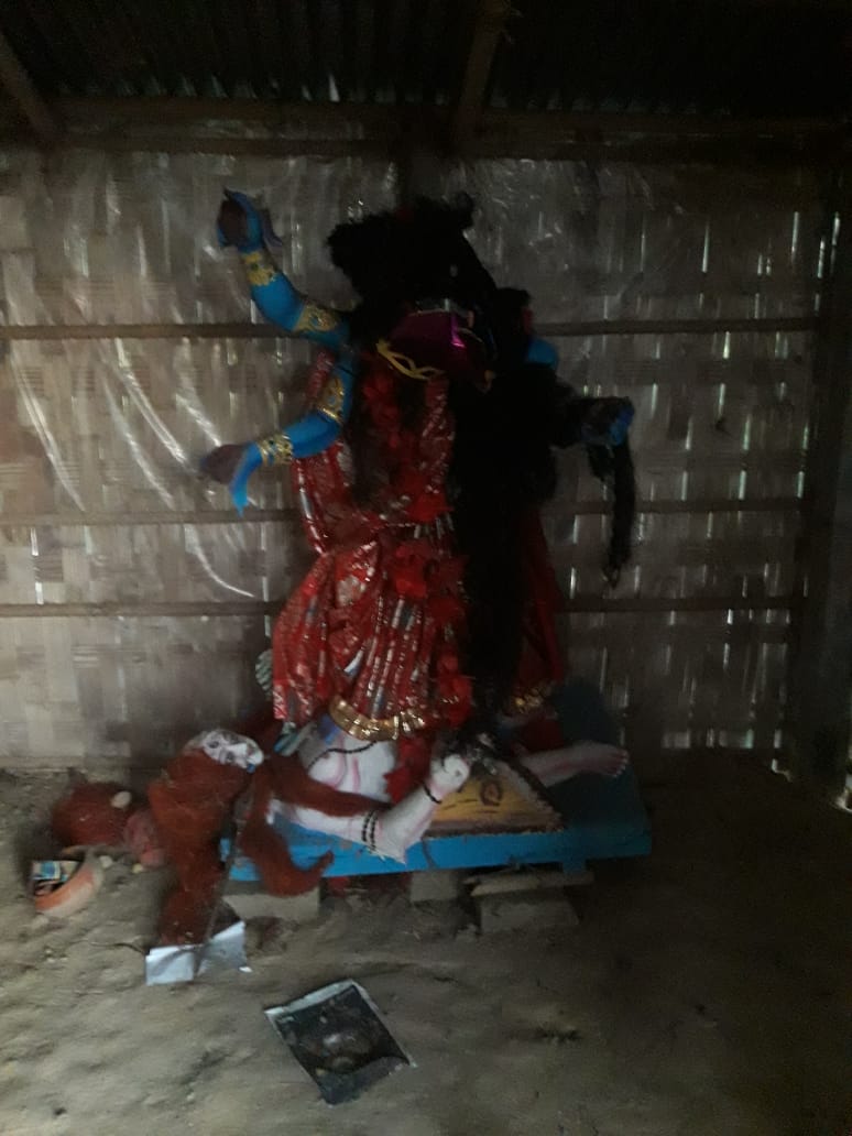TajinderBagga's tweet photo. कैलाश्रर,त्रिपुरा में इस्लामिक आतंकवादियों ने एबीवीपी कार्यकर्ता के पेट में चाकू मारा और काली मंदिर में तोड़फोड़ की । https://t.co/wyhPslAt2T