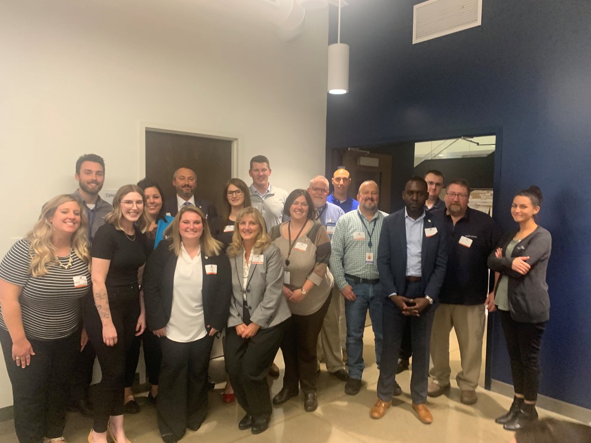 heartlandbank's tweet photo. Congratulations to the individuals who received a well-deserved promotion at our third quarter all-associate meeting! Thank you for your dedication, hard work and commitment to our bank, and for exemplifying our values each daily. #TeamHeartland #SeekValue https://t.co/OEJtdnX7Z0