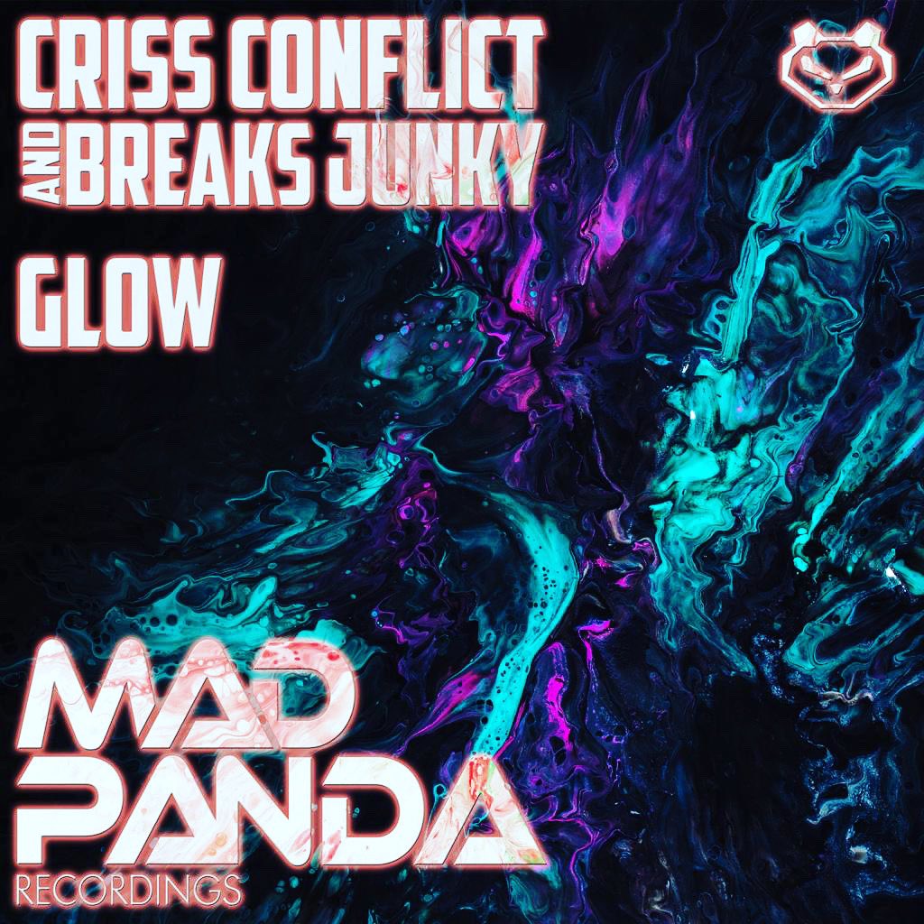Breaksjunky's tweet photo. Who’s ready to hear our other soon to be released track GLOW?….👂
OUT DEC 3RD on @beatport
GLOW - @crissconflict & Breaksjunky on @madpandarecordings
#newmusic #newrelease #original #originalmusic #originalart #breaksjunky #crissconflict #breaks #breakbeat #glow #rrated #140s https://t.co/1cVdWeT0Dp
