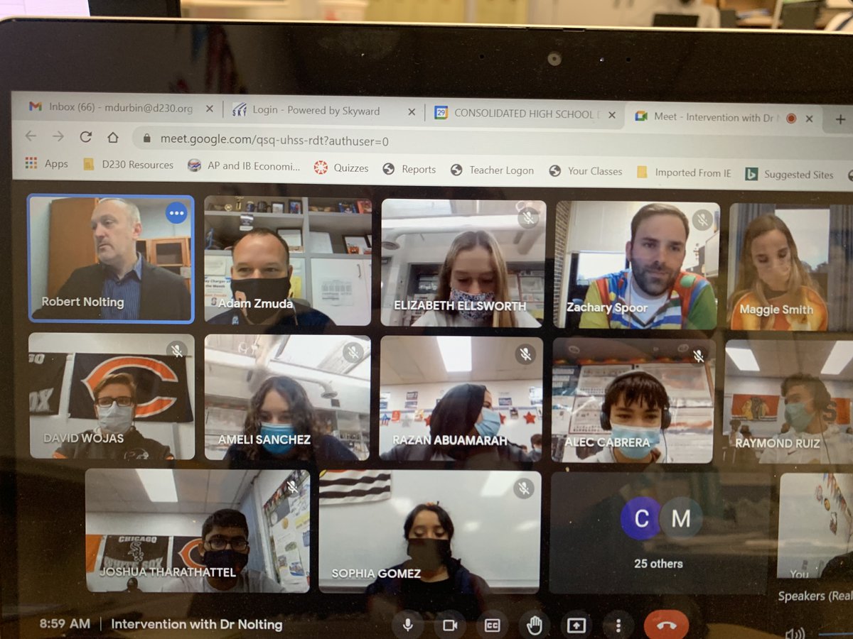MrDurbsStagg's tweet photo. Thank you @Rnolting21 for taking the time to discuss @CHSD230 budget with AP Micro and AP Gov @StaggHighSchool students today during Intervention. Very informative and interesting. #D230Proud #LearnEcon #Connections https://t.co/swkE7vSdSz