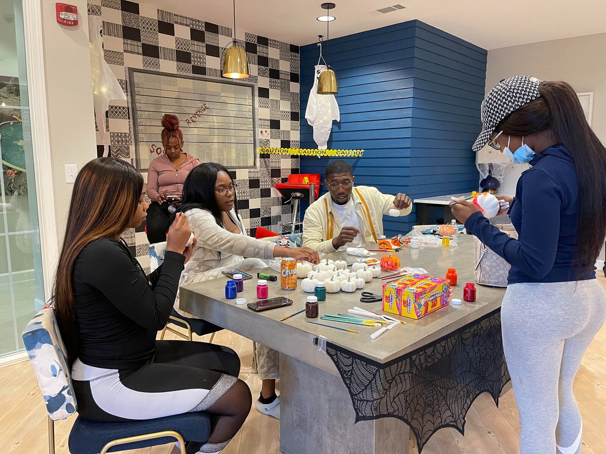 DLP Oxford Apts (DLPOxfordApts) Twitter