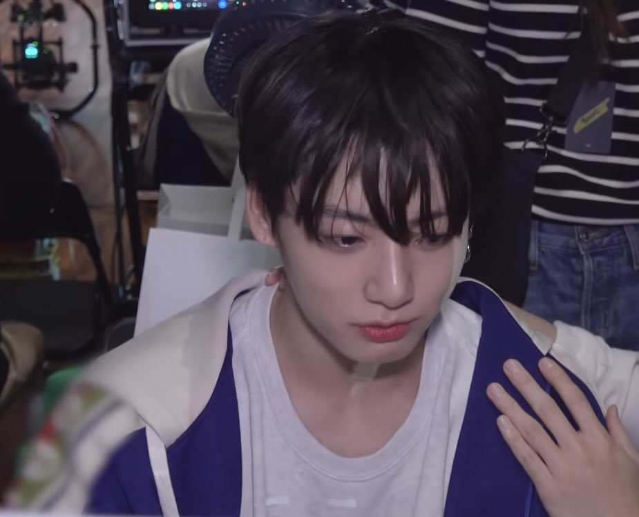 축하드립니다 ~
2021 연말결산
<아방꽃수>.. 부문
공동수상하셧네요 ~
수상자 그만울고 상받아가세요 ~