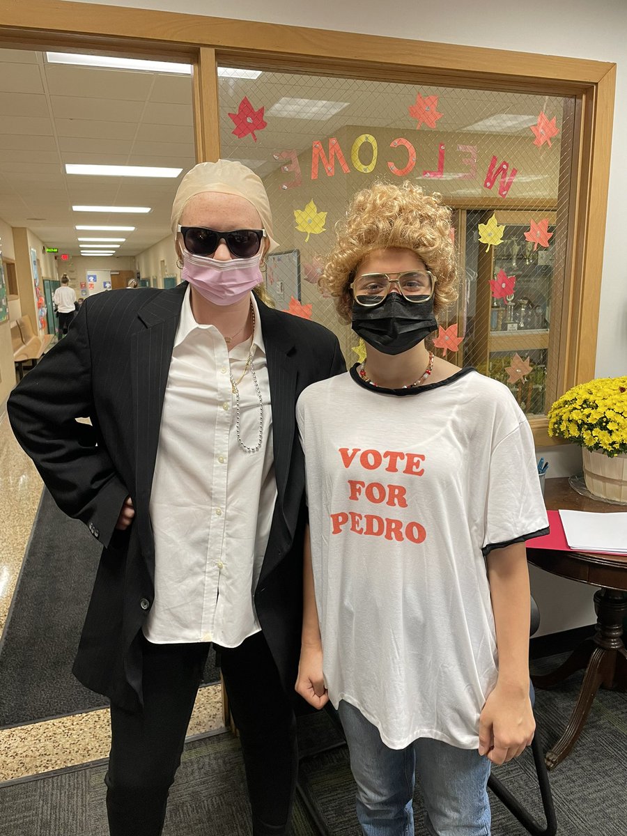 NMMSBUFFALO's tweet photo. Halloween festivities are just another way to take a breath from the grind and build community! @NardinAcademy https://t.co/314RxUZChD
