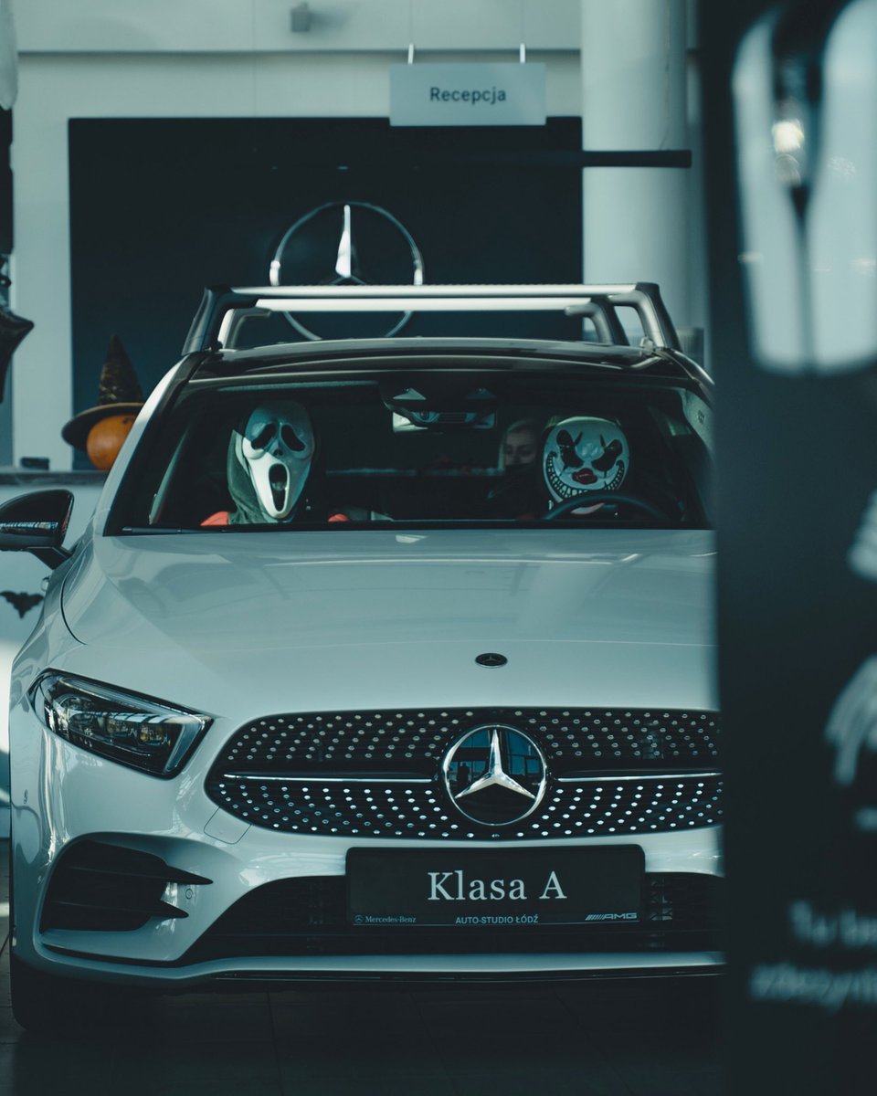 MBLodz's tweet photo. #halloween2021 👻🤡
#lodz #mercedespolska #klaun #aklasa https://t.co/0dtJtBey12