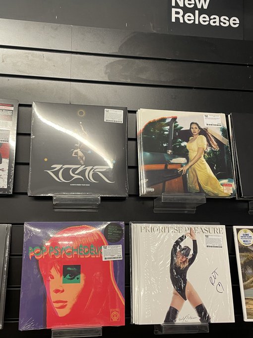 Signed a bunch of copies at @roughtrade east yesterday and again today in the Nottingham store - they<a class="tags" target="_blank" title="On Twitter" href="/?out=eyJ0eXAiOiJKV1QiLCJhbGciOiJIUzUxMiJ9.eyJpYXQiOjE3MjA3NzU1NTgsImlzcyI6InR3cG9ybnN0YXJzLmNvbSIsIm5iZiI6MTcyMDc3NTU1OCwiZXhwIjoxNzUyMzExNTU4LCJyZWRpcmVjdF91cmwiOiJodHRwczovL3R3aXR0ZXIuY29tL3JvdWdodHJhZGUifQ.NDCormvj_ygsb_4YjLajDHv_5EyDiSx9lYTT1JJhQLCH9UzxW_mpFl9xNXtGPCkjIggIN8wRUMJmwsgrPCNIYQ">@roughtrade</a>