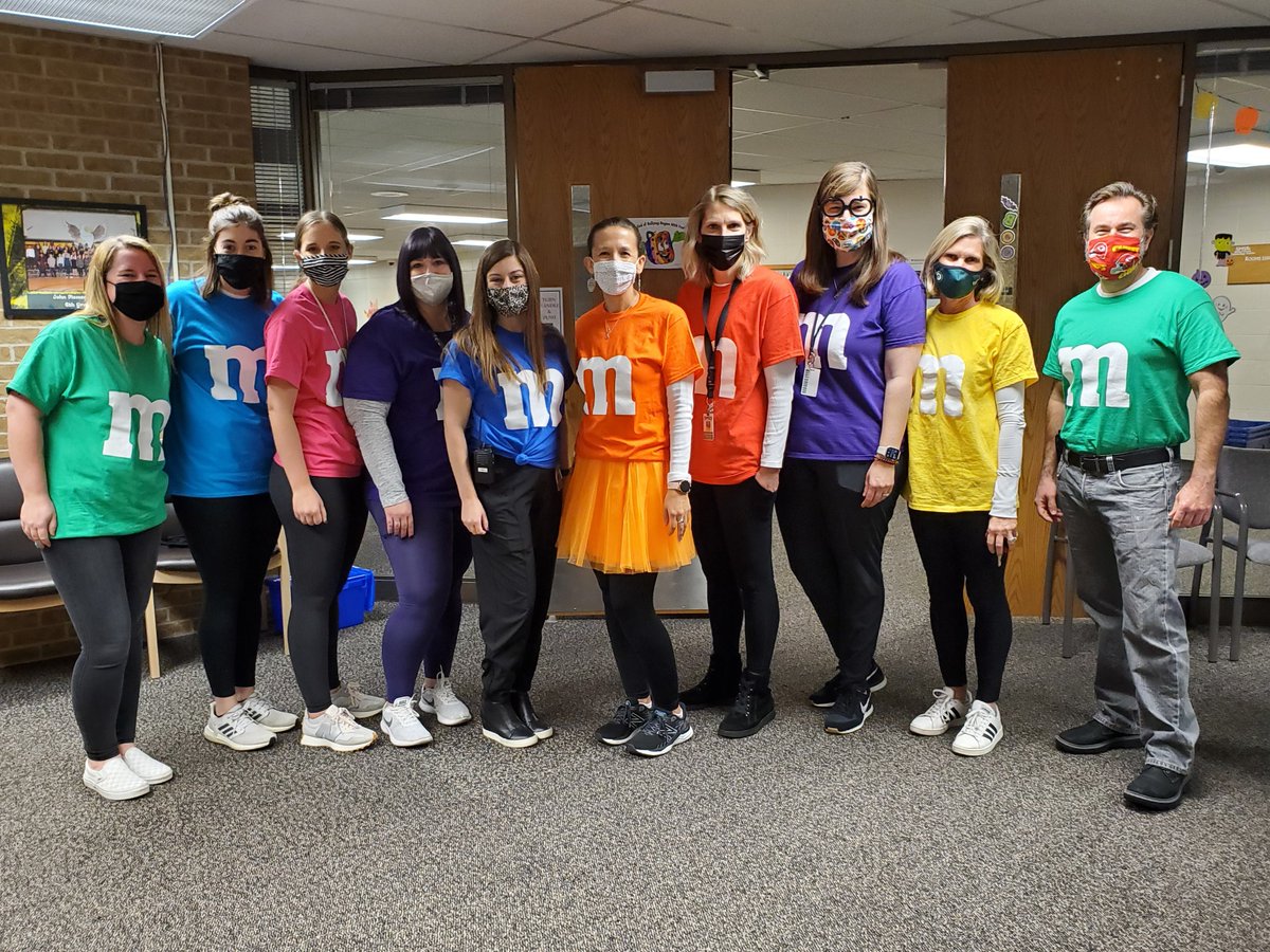 M&Ms used the slogan 'Not your average chocolate' back in 2012. And this is definitely not your average student support team! Love all these @DiemerEagles! #keepingsmsdstrong