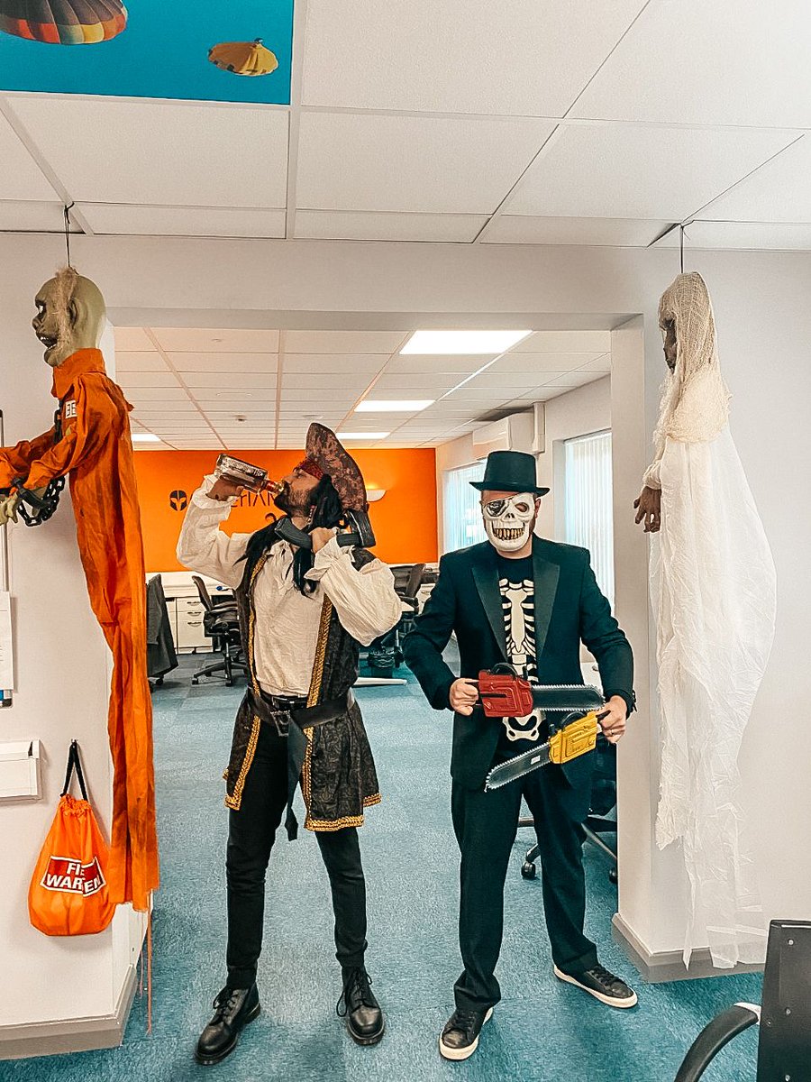 CybrIam's tweet photo. Pulling out all the stops!

A few photos of our employees enjoying a Halloween filled day of trick 'n treating.

#CyberIAM #Halloween #Spooky #OfficeFun https://t.co/WtDrf3Shv6
