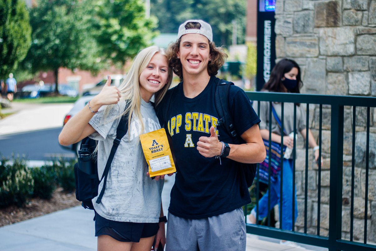 appstatesports's tweet photo. 𝗬𝗼𝘀𝗲𝗳'𝘀 𝗥𝗼𝗮𝘀𝘁 𝗶𝘀 𝗵𝗲𝗿𝗲!

We've partnered w/ #KnowledgePerk, a Carolinas ☕️ company co-owned by an @appstate alum, to create the official coffee of App State Athletics.

Buy a bag or ✌️ of #YosefsRoast on Saturday at The Rock or online!

➡️ https://t.co/KqUvLCrdJS https://t.co/L1VBnO91QQ
