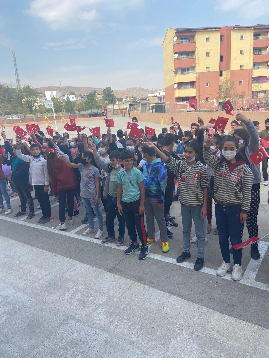 #29EkimCumhuriyetBayramızkutluolsun 🇹🇷🇹🇷🤗
@baykan_mem 
<a href="/esref_altun/">Mehmet Eşref Altun</a> 
<a href="/vahap_gulmez/">Vahap Gülmez</a>