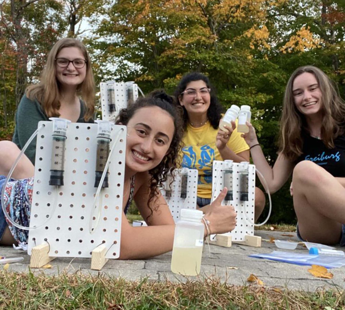 Laf_Admissions's tweet photo. Scholarship comes standard at Lafayette
From designing experiments to testing hypotheses, interpreting data, publishing results, &amp; presenting at conferences, students are making significant contributions to substantial research projects along side their professor mentors. https://t.co/JQyv6tgFV0