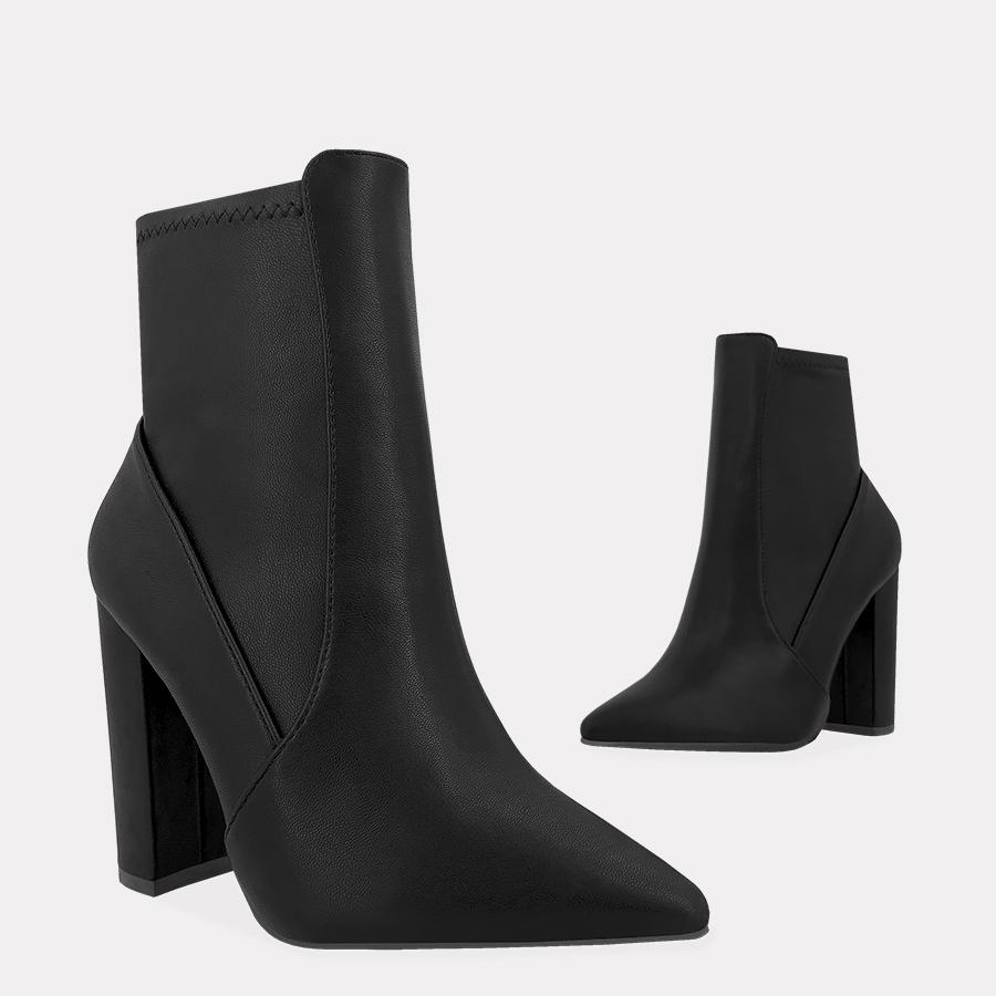 MYSHOESMEXICO's tweet photo. ¡Sí o sí los necesitas en tu vida! 🖤😎 ¡Juro que son la mejor inversión del mundo!
.
Style: Becky Negro Vinipiel  🖤
.
#myshoesmexico #myshoesmx #myshoes #botines #botinesnegros #negro #zapatos #zapatosmujer #shoestagram #tiendaonline #shoes #botas #boots https://t.co/zqC2AlkO9Y