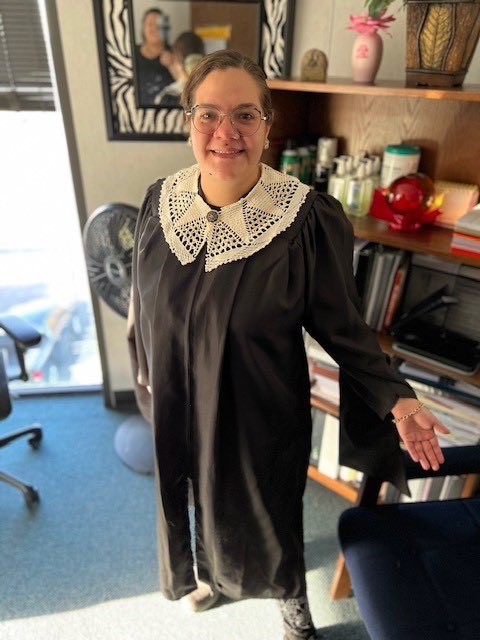 kyooreaskat's tweet photo. Happy Halloween ππ» everyone calling me βJudge Judyβ today at work π€¦π½ββοΈ #FridayVibes #RIPRBG #postpanicattack https://t.co/uS4zV23uKX
