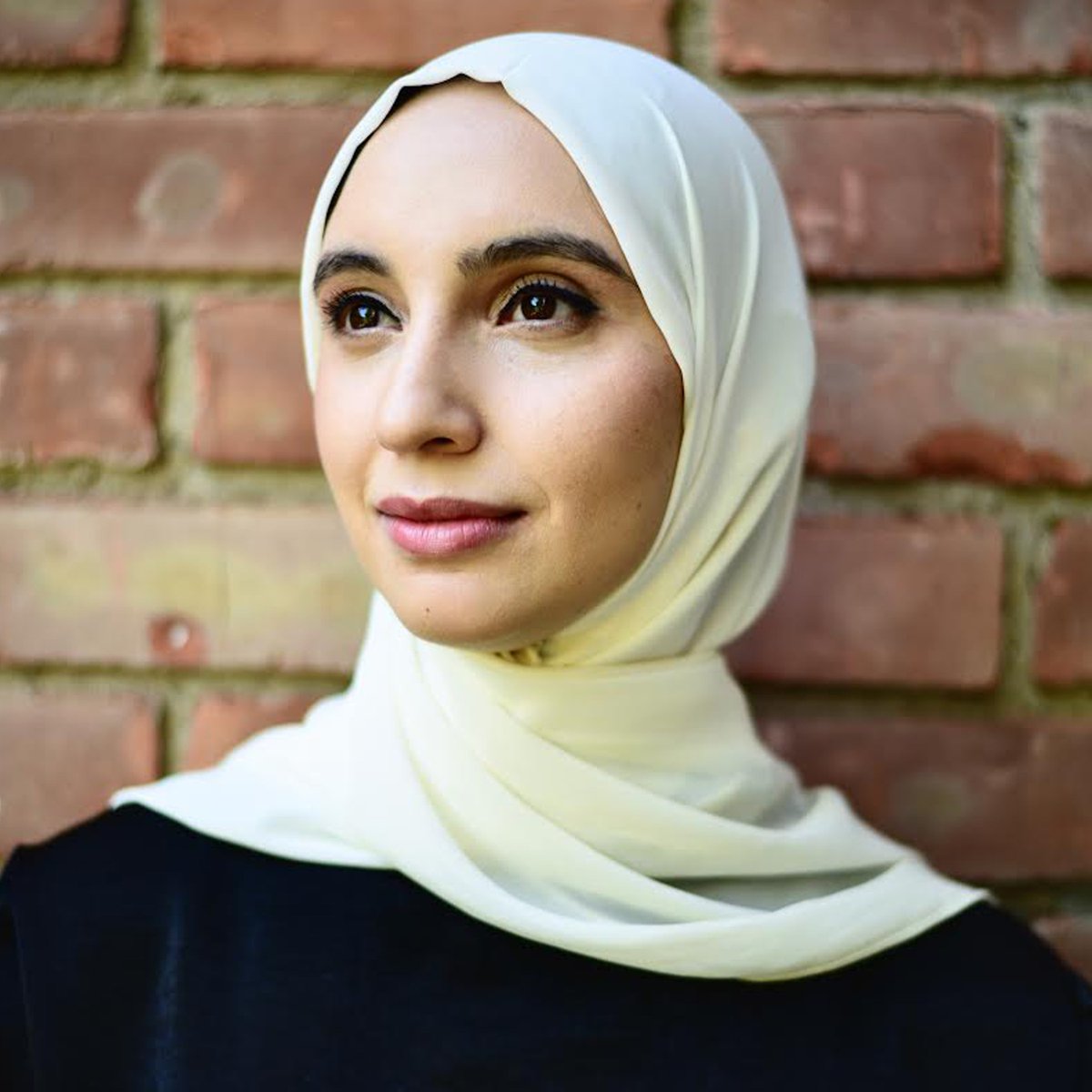 New See Something Say Something episode! I spoke to <a href="/Rowaida_Abdel/">Rowaida Abdelaziz</a>  about her reporting covering the American Muslims community and the overlaps between our work.

Listen here or wherever you get podcasts:
open.spotify.com/episode/1MM2dS…