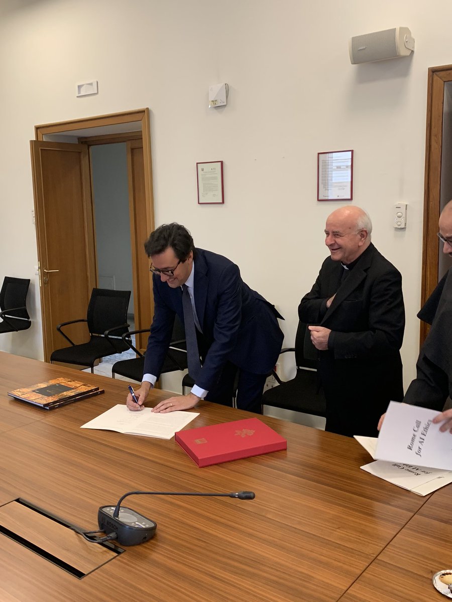 Alessandro Curioni tweet media