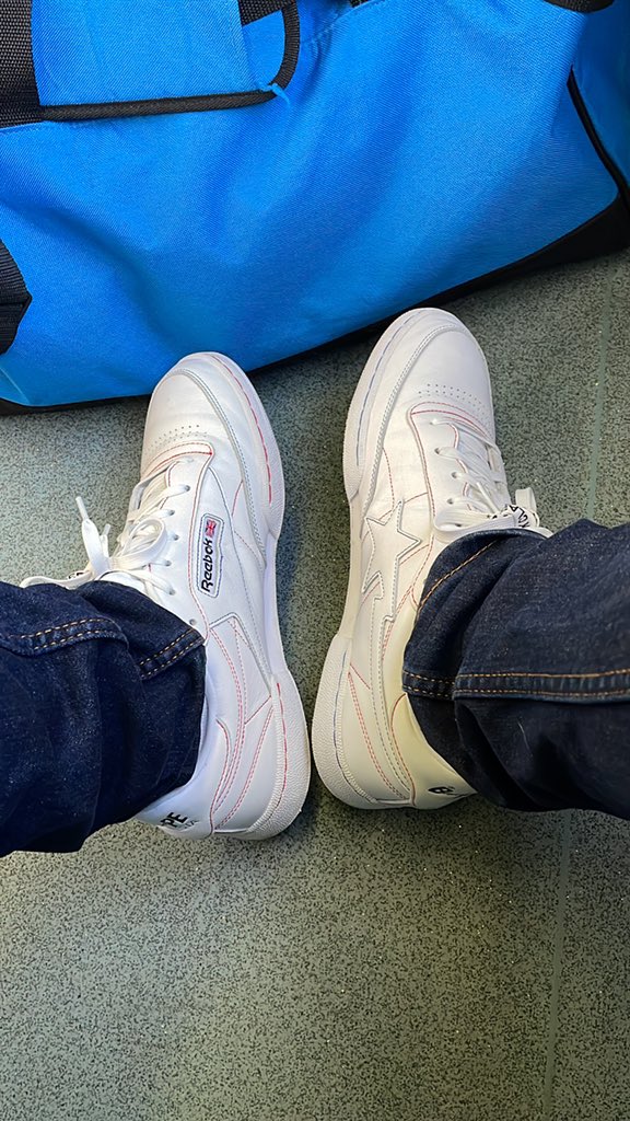 R_King_97's tweet photo. @StockXSneakers Any love for the Bape sta x Reebok club C? 🤞 https://t.co/pva3eOTAgz
