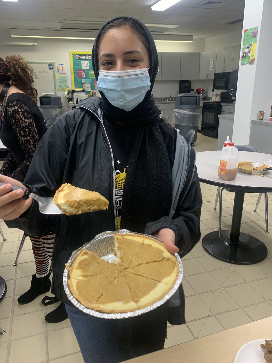 EaglesCulinary's tweet photo. Pumpkin cookies, pie, pancakes and cheesecake! https://t.co/bcVU31XBDY