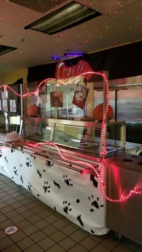 🐾We've "spotted" 101 reasons why school meals 🍱rock at the Mountain Ridge Middle Cafe! 🐶 

#schoollunch #schoolmeals #schoolfood #creativity #schoolmemories @SchoolMealsRock #nutrition4kids <a href="/wv_sna/">WV School Nutrition</a>