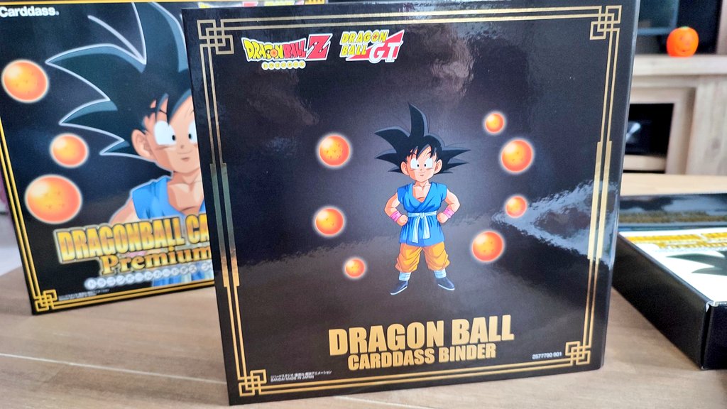 Dbzcollection's tweet image. Voici enfin arrivé à la maison a #DragonBall  #Cardass premium set box 7
Plus qu à scanner cela pour le site. 
#Songoku #Pan #Trunks #Dbgt #DragonBallGt #DragonBallZ