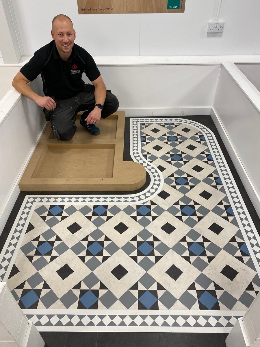 Brightening up your Friday with a little fitter-appreciation for the talented Dan Evans 🙌🏼

Dan attended our L3 course this week and showcased his talents in style 👏🏻 doesn't it look great?