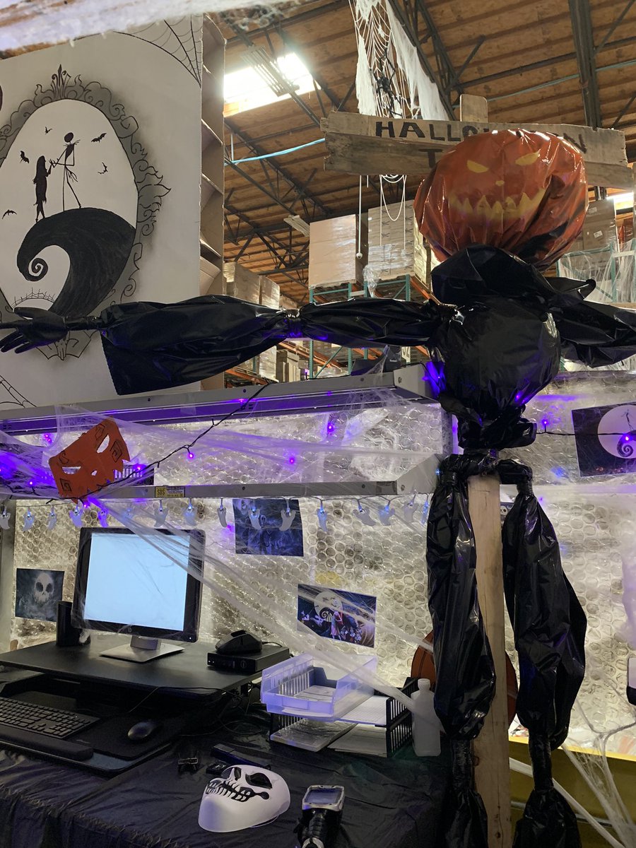 Halloween in building 3273 ICQA department 👊🏻👊🏻