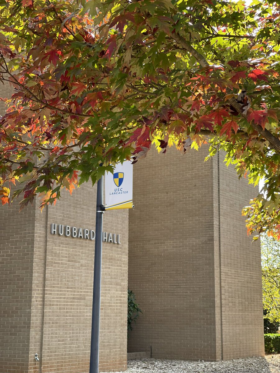 USCLancaster's tweet photo. Hello, Fall! 🍁🍂We are happy to see you. #campusbeauty #usclancaster https://t.co/P6urNIJYRh