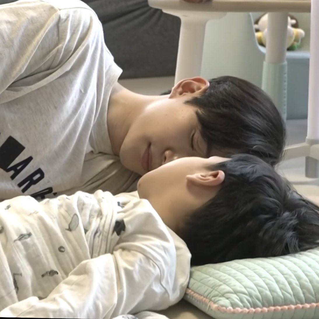 junhoonly's tweet photo. 이준호랑 육아 하는
 (나쁘고 파렴치하고 양심없는) 상상.. https://t.co/pLQGdLxiVL