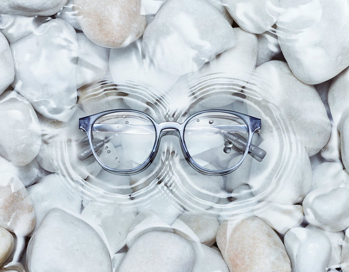 KatyNiker's tweet photo. Part of a new campaign for @Specsavers Rewear collection, inspired by nature. Shot by @paulzakphoto Set design @RheaThierstein #inspiredbynature #Advertising #stilllife https://t.co/vP0gUvC5WA