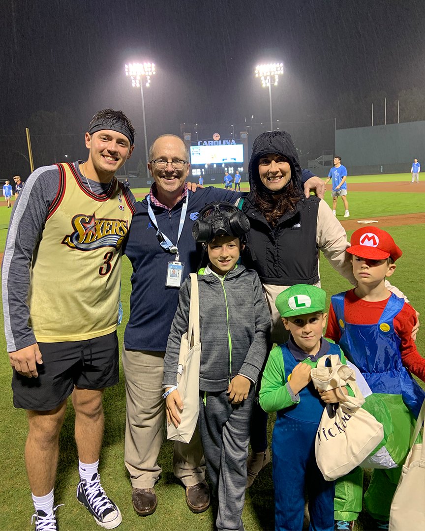 DiamondHeels's tweet photo. Thanks to everyone who braved the weather and came out to The Bosh for the first-ever game of Lax-Ball 🎃🥍⚾️🥎

You can still support our fundraiser for @uncchildrens by donating here » https://t.co/tPKKSZEV6t

#GoHeels x #TogetherWeWin https://t.co/miqf1bek3z