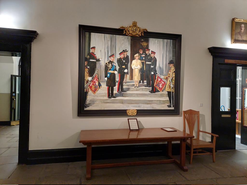JimBarclayUK's tweet photo. Great evening @RMASandhurst with private tour and excellent dinner along with some other #Apollo19 Masters and Consorts. Well organised by @WCFKnitters Past Master. https://t.co/0KTbTqSvAj