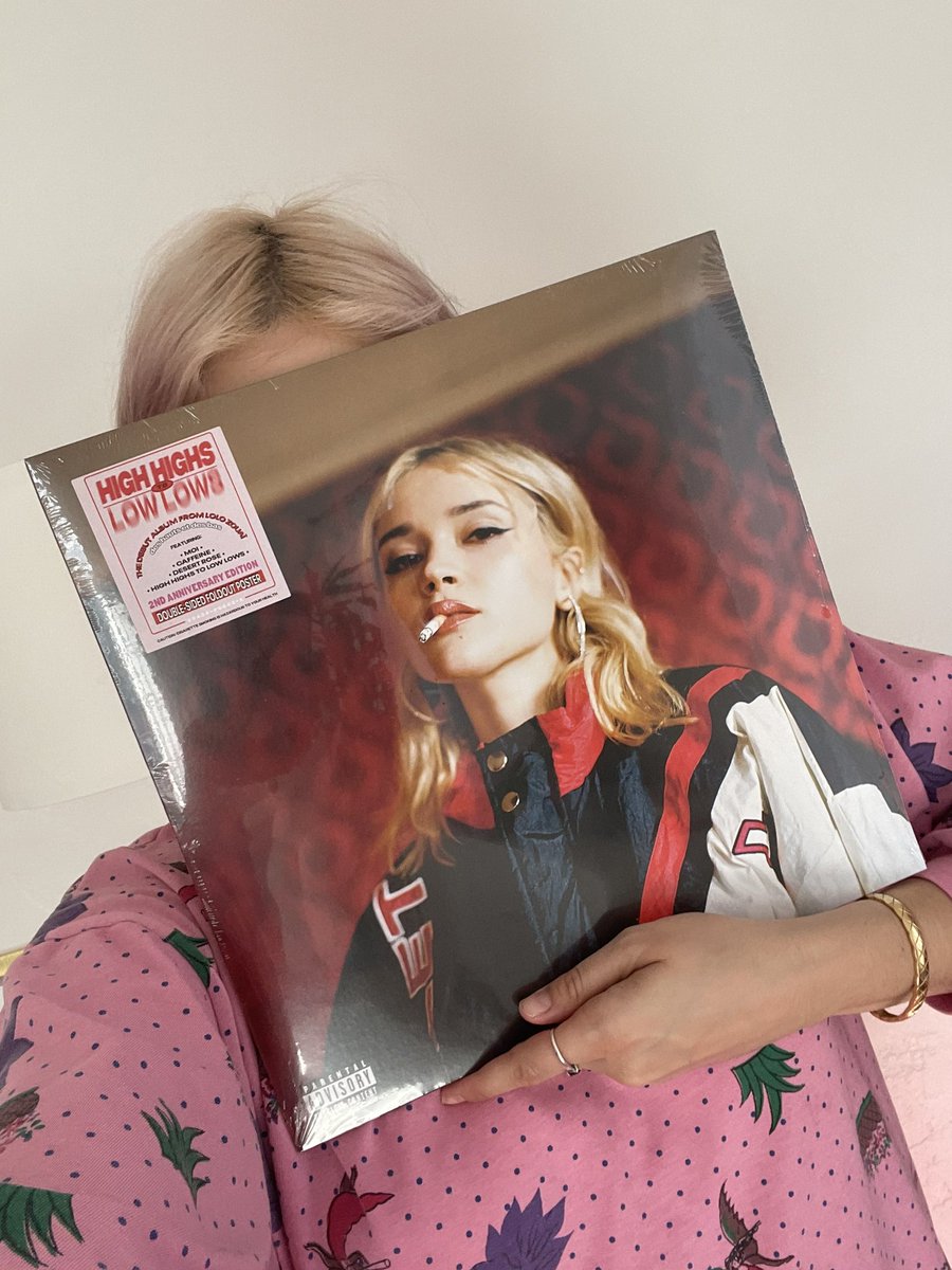LoloZouai's tweet photo. ALL HIGH HIGHS TO LOW LOWS VINYLS HAVE SHIPPED!!!! Finally!!! ⭐️🧚🏼‍♀️💖🧋 https://t.co/R6EUxqhJmi