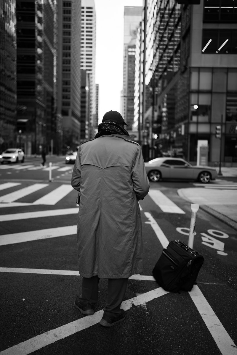 KamerinStroud's tweet photo. Time heals nothing unless you MOVE along with it.
.
.
.
#streetphotography #phillycreative #phillycreate #phillybnw #bnwphotography https://t.co/slEQ7iL7vv