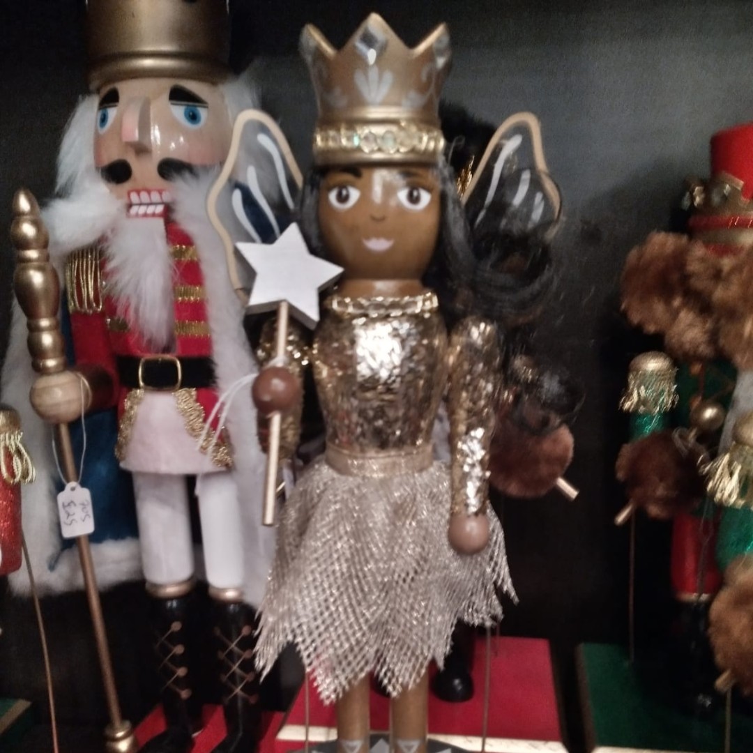 SeekTheMagicOrg's tweet photo. We can't wait to sprinkle a little magic this Christmas!
https://t.co/GLi903vRDr
#stratforduponavon #christmasdecorations #seekthemagic #magicalley #christmasuponavon https://t.co/ekaWeqx2TK