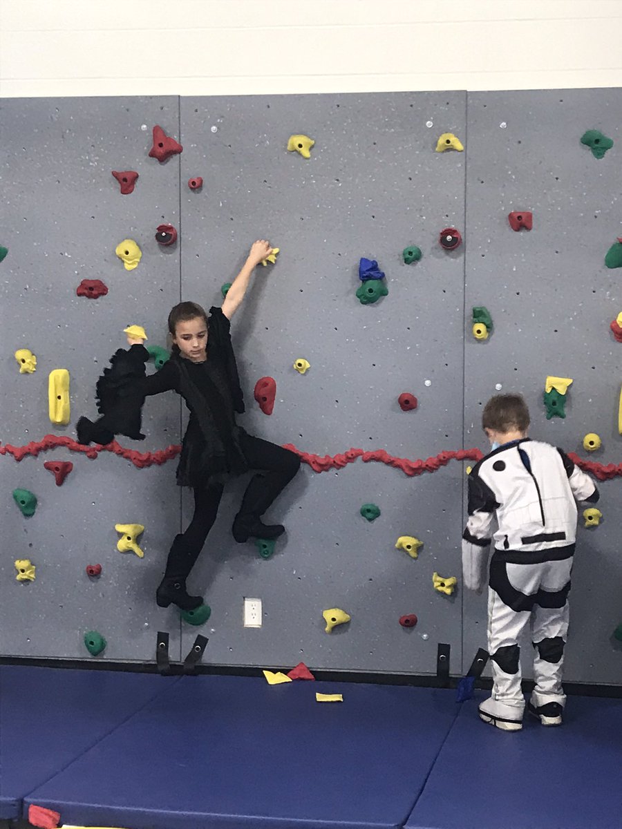 Jennifer Strause tweet media