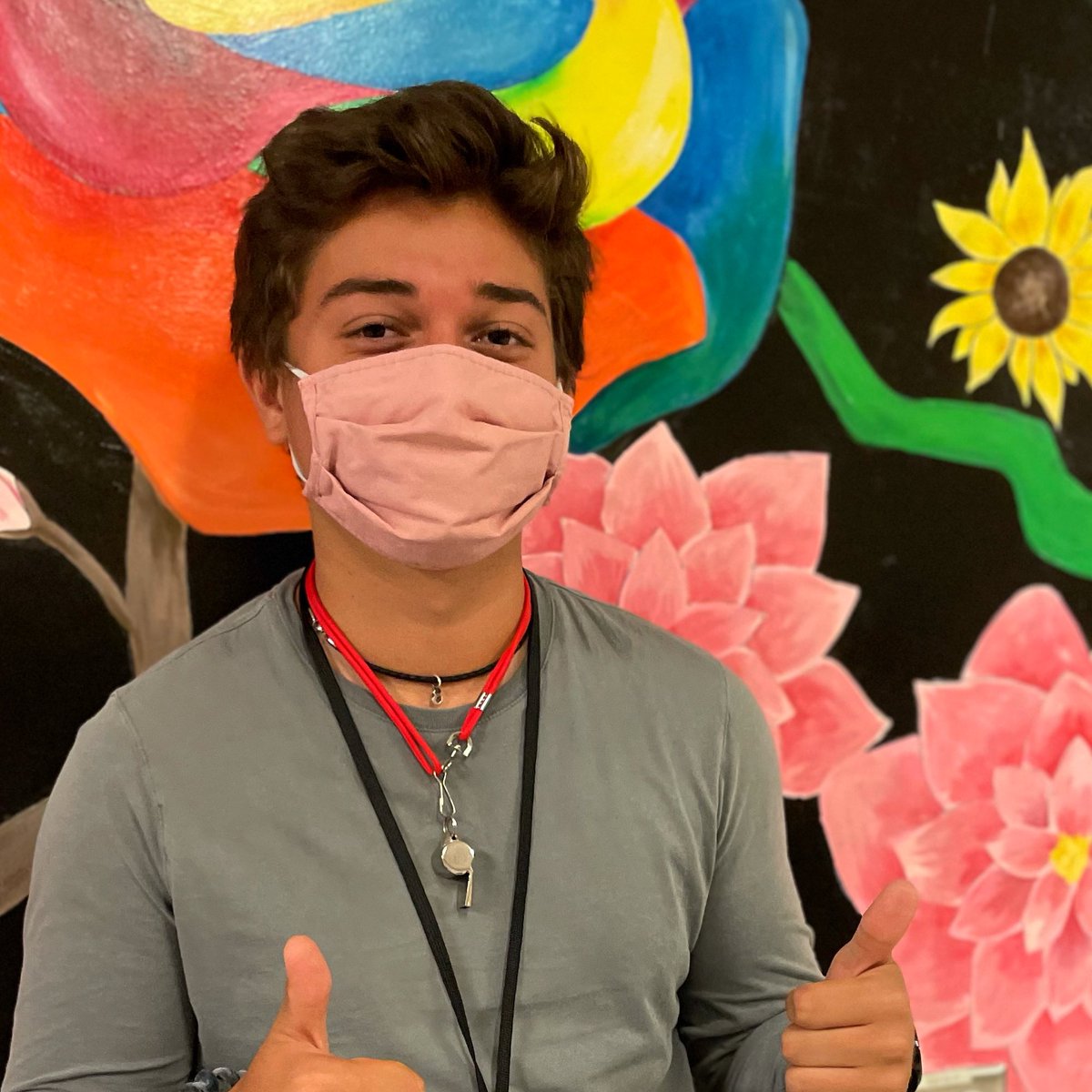 Give up to Robbie Paniagua, Student of the Week!You know him as a rock star musician, but here are 3 things you may not know:
1. Favorite color:blue 
2. Last meal on earth:classic chicken wings
3. Dream:perform Le Concours de Piano by Charlier via trumpet at Carnegie Hall. 
🙌🏻🙌🏻