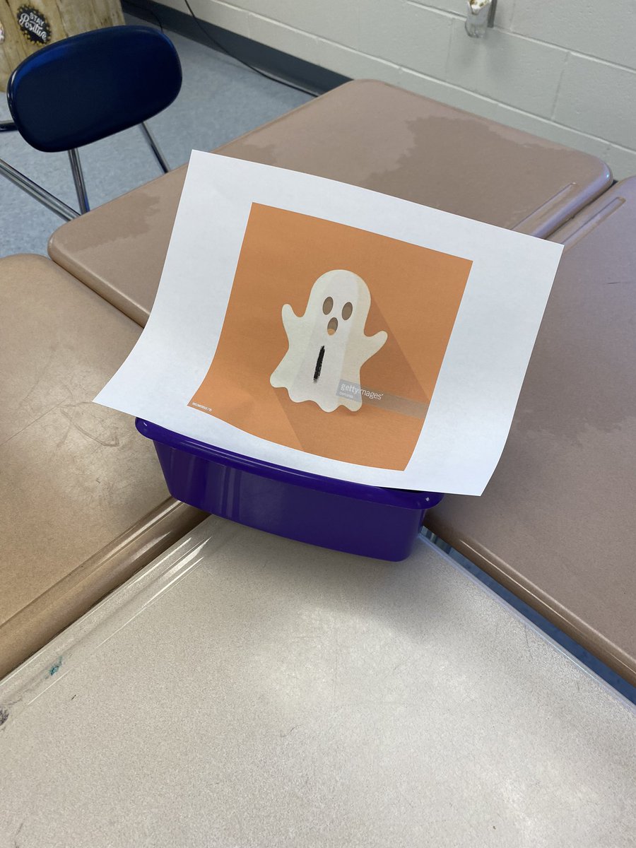 AlisonDParker's tweet image. Reading Comprehension Halloween 🎃👻 Digital Breakout
