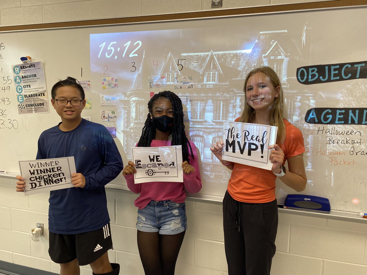 AlisonDParker's tweet image. Reading Comprehension Halloween 🎃👻 Digital Breakout